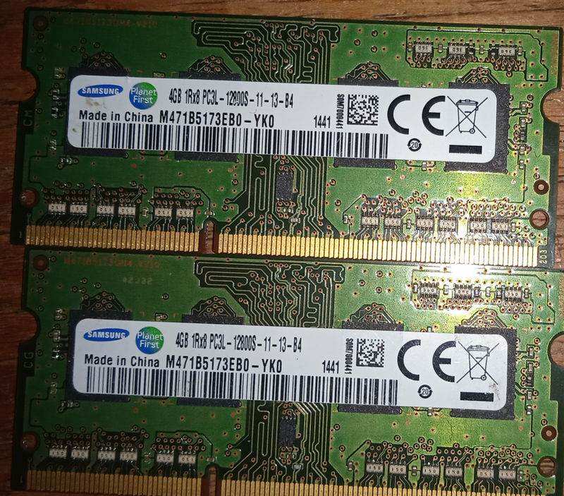 Samsung DDR3 12800 16 Gb Laptop RAM