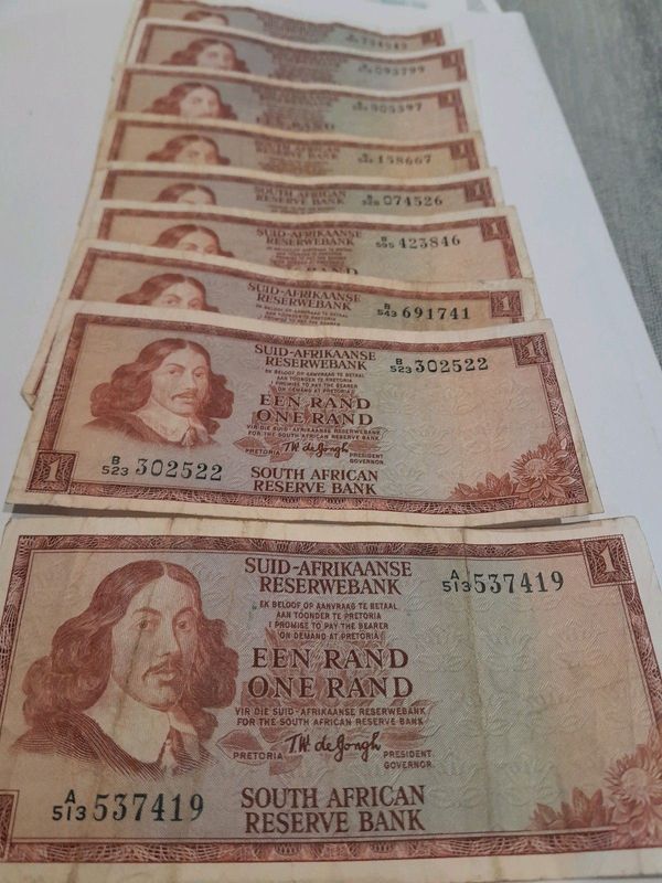 Old South African 1Rand notes
