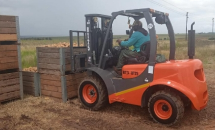Forklift for the Farm- Rough Terrain- 2,5 /3,5 Ton