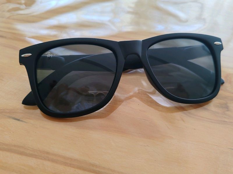 Ray bans sunglasses