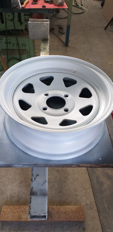 Trailer Rims and fenders for sale