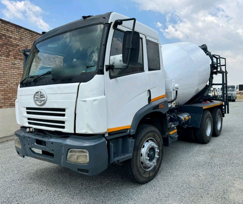 FAW 28-280 6CUBE CONCRETE MIXER BRINGS WELL MIXED CONCRETE IN CONSTRUCTION
