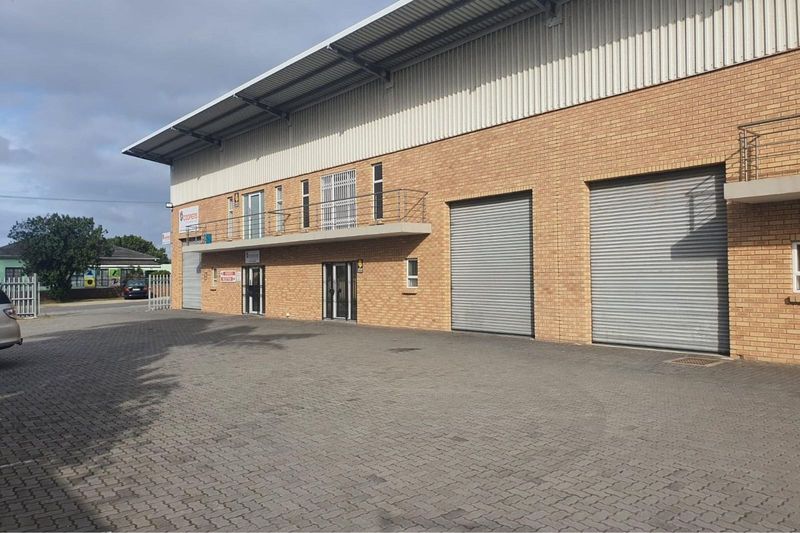 238m2 Warehouse To Let in Newton  Park