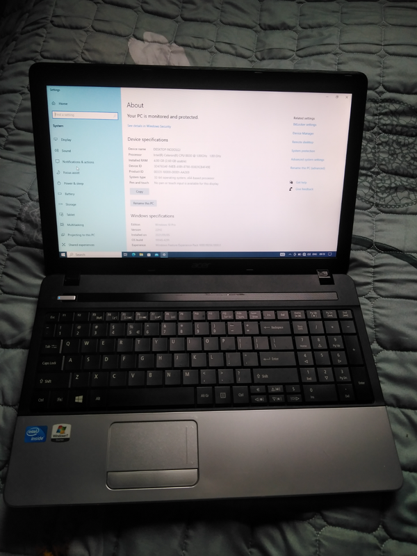 Acer 1 series laptop for R1500