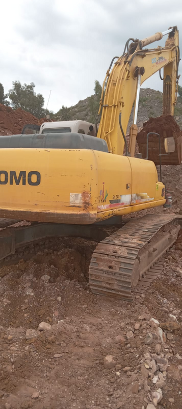 2007 Sumitomo SH 240-3 Excavator