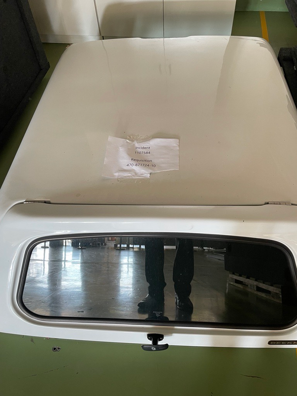 White Ford Ranger Double Cab Bakkie Beekman Canopy - Great Condition!