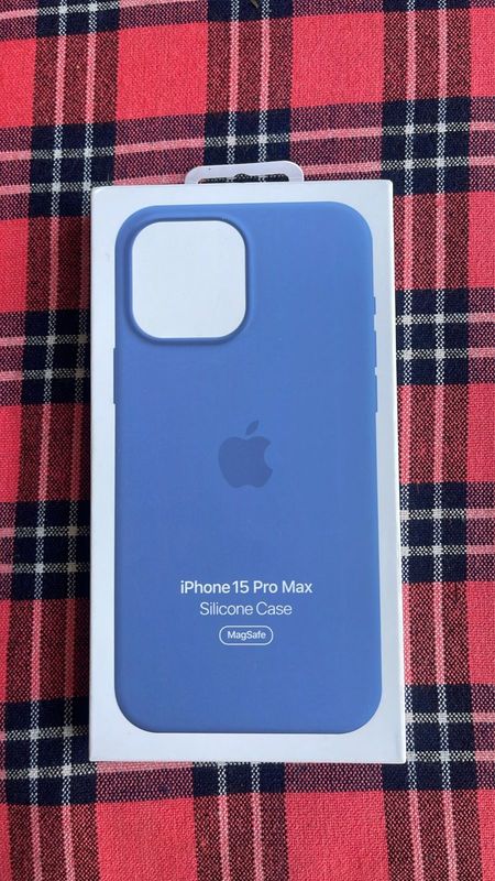 iPhone 15 Pro Max MagSafe Silicone Case - Winter Blue