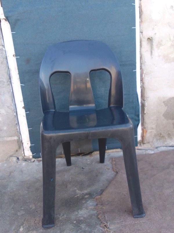 Strong black plastic chairs R30 each