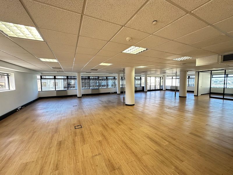 282m² Office To Let in Cape Town City Centre