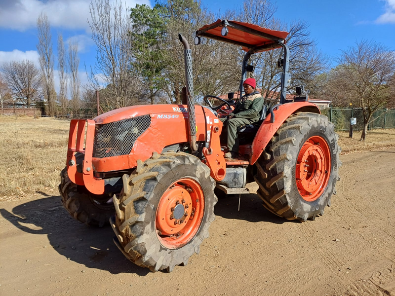 2018 Kubota M8540 Tractor