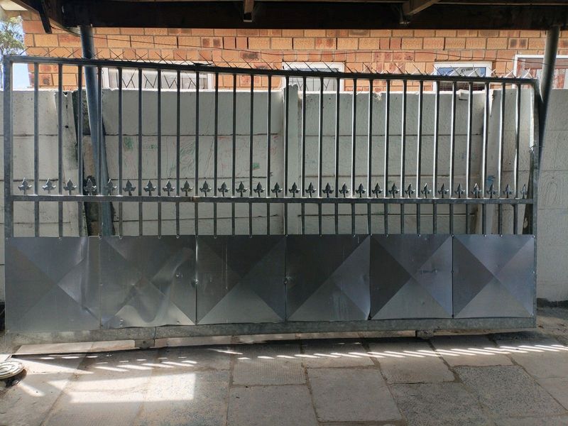 A sliding gate for sale