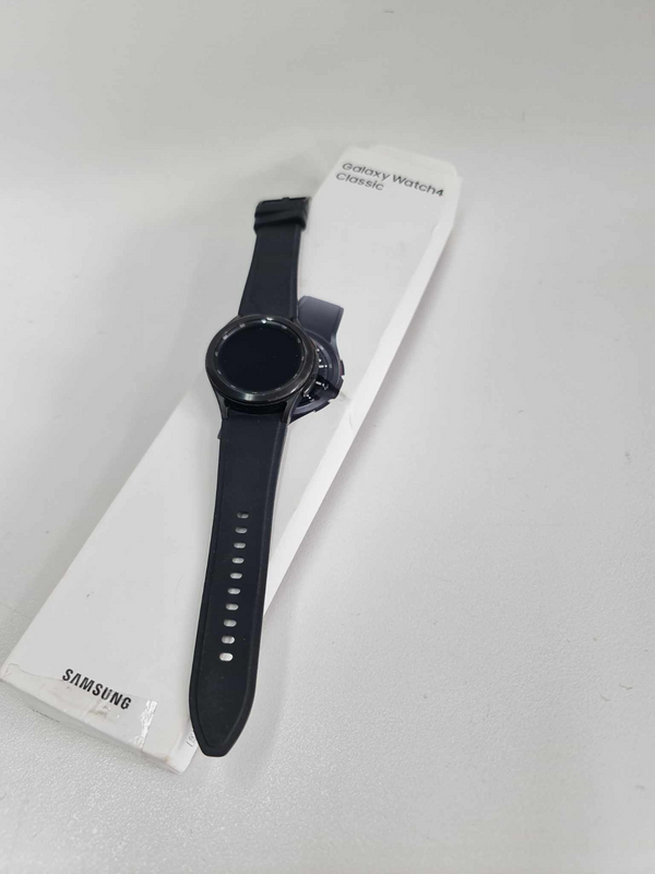 Samsung Galaxy Watch4 Classic LTE Smartwatch (42mm) preowned