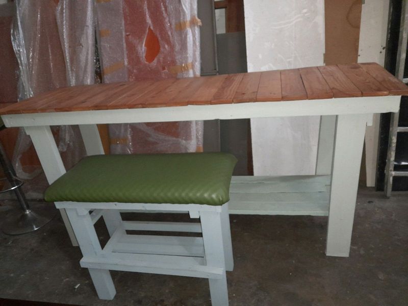 Work bench &#43;stool