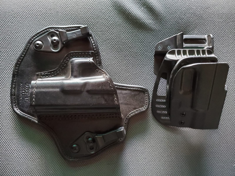 9mm Glock pistol holsters