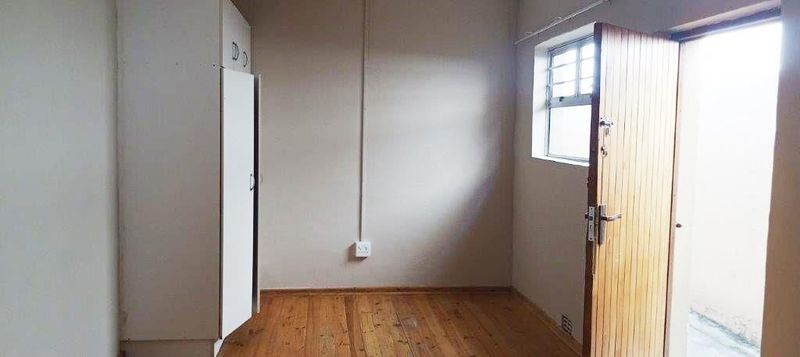 NORTH END BACHELOR / STUDIO APARTMENT FOR RENT