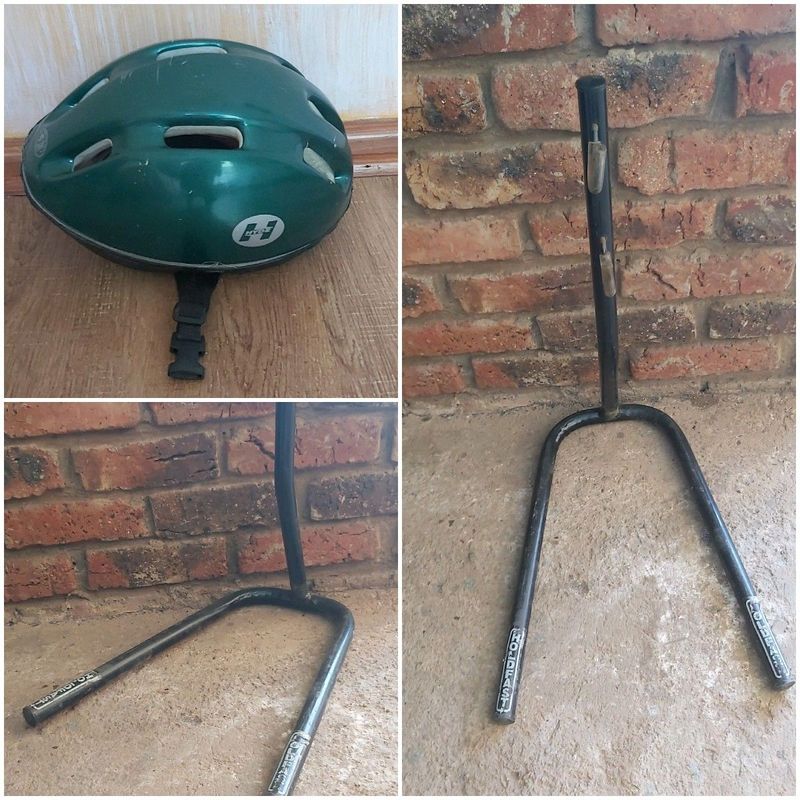 Bicycle stand and Helmet