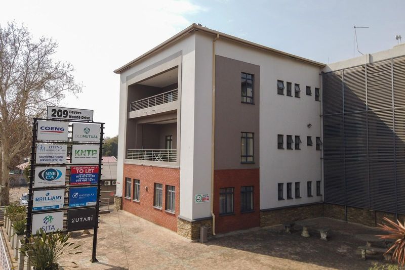 Office in Bo-dorp To Rent