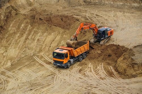 Heavy plant hire services