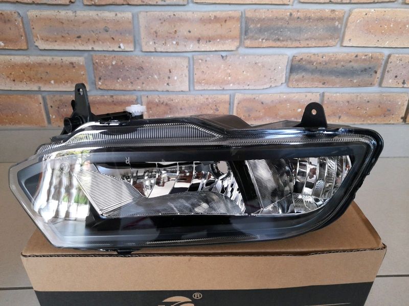 VW POLO  TSI 2014/17 BRAND NEW FOGLIGHTS FOR SALE PRICE:R450 EACH