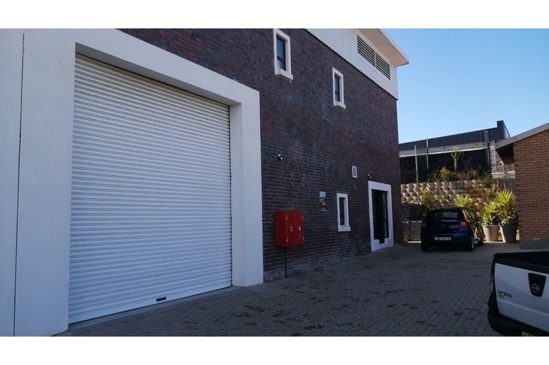 Fairview - 265sqm Warehouse/Offices to Let