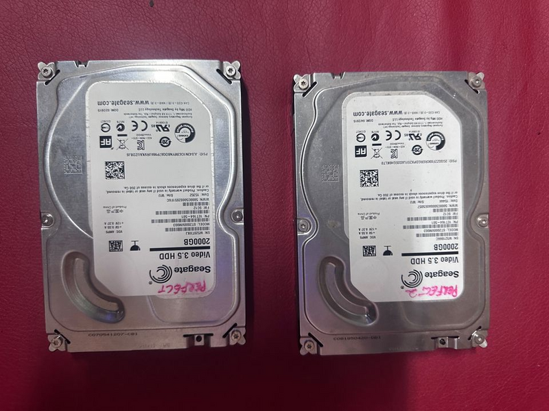 SEAGATE Hard Drive 2TB 3.5&#34; Video 3.5 HDD ST2000VM003 1ET164-500 64Mo 5900 RPM(2 Available)