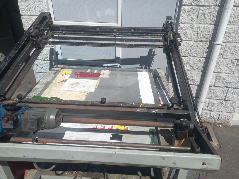 Semi Auto Screen Printer