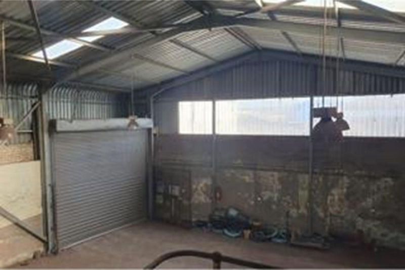 Well Located Corner Property in Industrial Area with Easy Access 525m2
