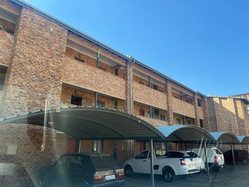 APARTMENT IN MIDRAND