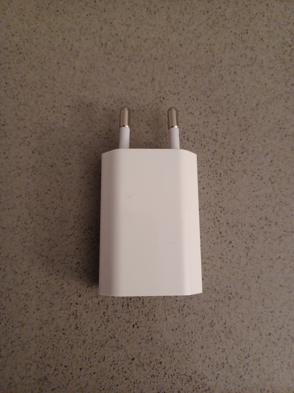 I Phone 12 Adapter