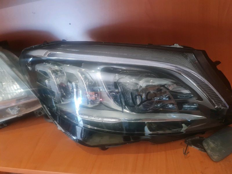 W204 Headlights Avaliable In Stock