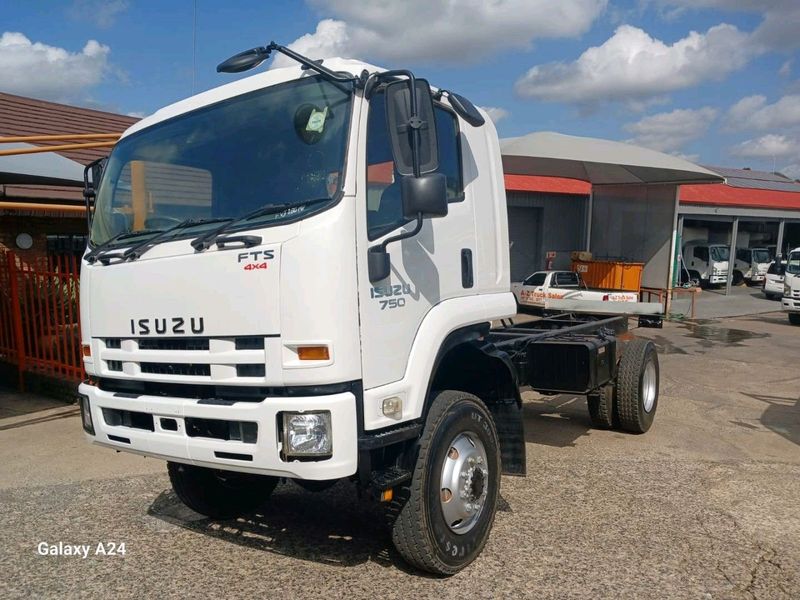 Save Big when you buy this&gt;&gt;&gt;2012-Isuzu FTS750 4x4 Chassis Cab with P.T.O