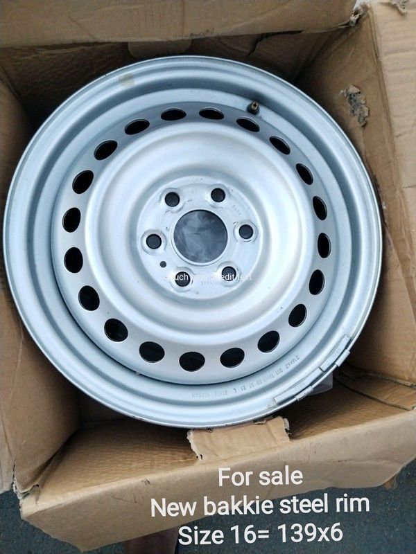 16inch bakkie steel rim. New