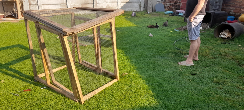 Rabbit/chicken coop