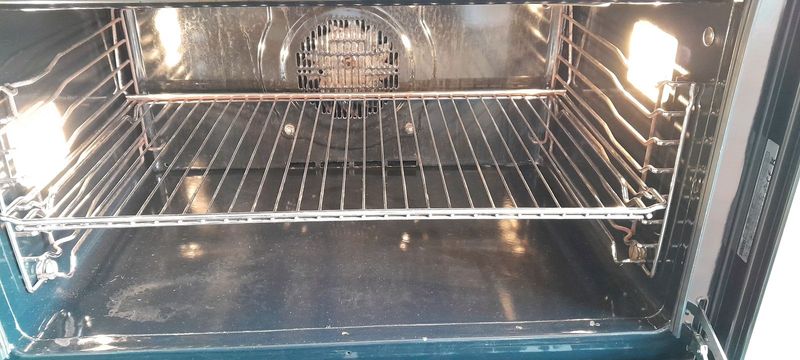 Siemens Multifunction Stainless Steel Bakers Oven for sale