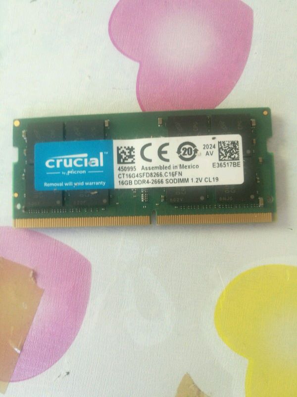 4gb DDR4 Laptop Ram Crucial Like New