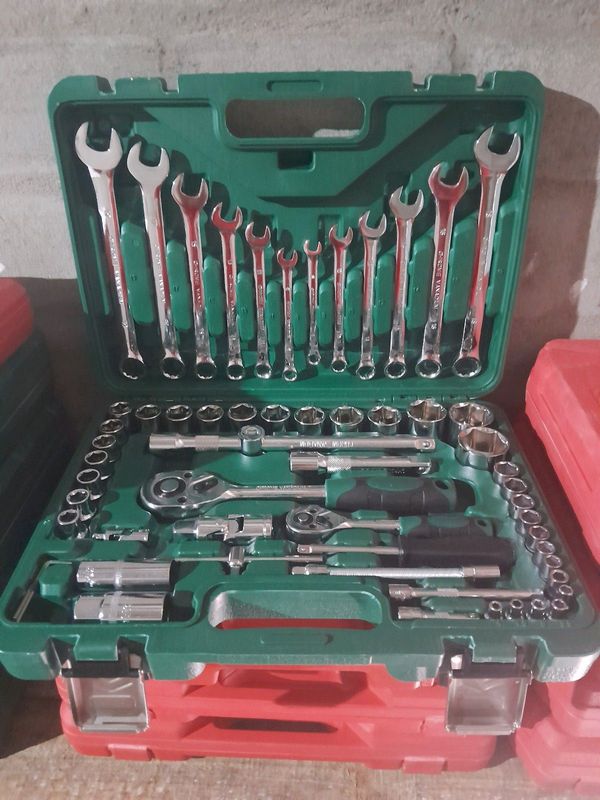 Brand new heavy duty tool kits