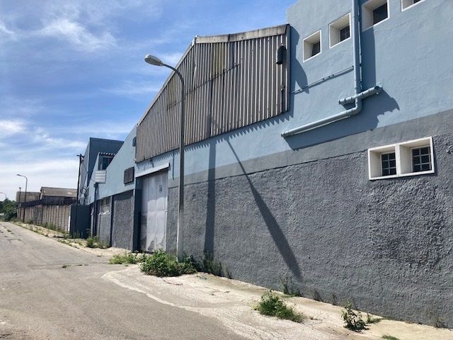 Warehouse Space Available in Neave