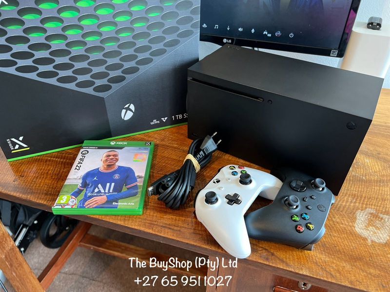 In Box, Like New Xbox Series X with 2 Wireless Controllers &amp; FIFA 22 Game included in Sale..