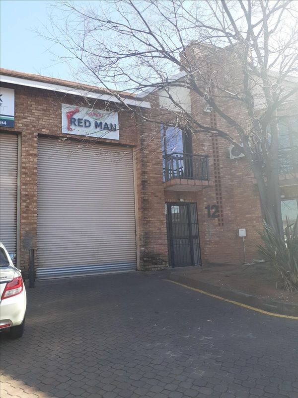 298m² Industrial To Let in Olivedale at R75.00 per m²