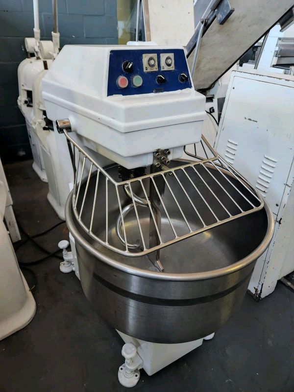 MacAdams 80L Dough Mixer - SM80