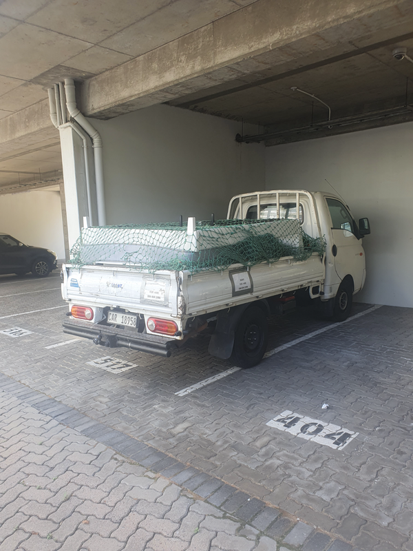 Bakkie for hire and removals