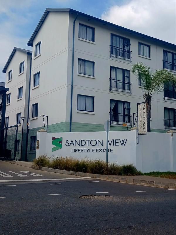 Experience Unrivaled Comfort Living with 2-Bedroom in the Heart of Wynberg - Sandton!
