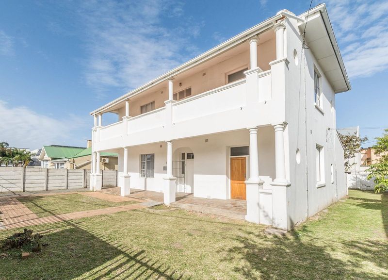 TO LET: Prime commercial space in Southernwood