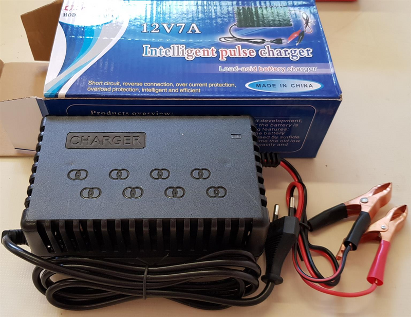 Intelligent Pulse Battery Chargers 12Volts 7A ~ 70A. Smart Trickle Versions. Brand New Products.
