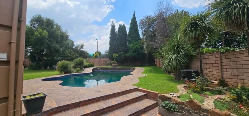 Own a Profitable Oasis! Fully-Furnished Guest House Investment Near OR Tambo Airport!