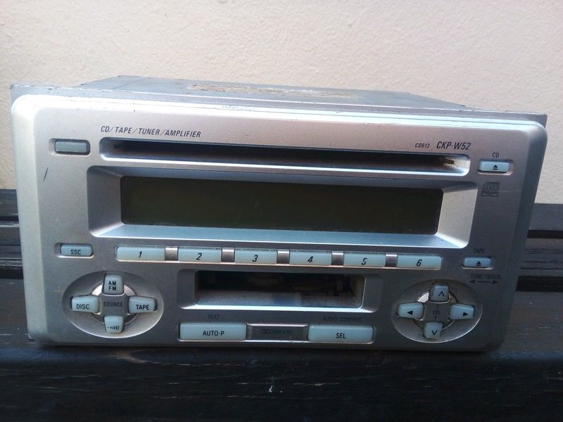 CAR RADIO WITH FM/ TAPE DECK AND CD PLAYER