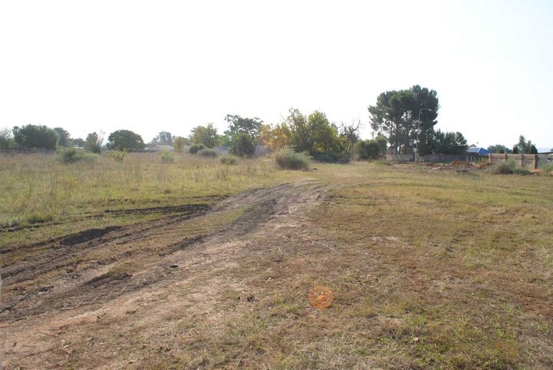 Prime zoned Residential 2 vacant land in Riversdale Meyerton