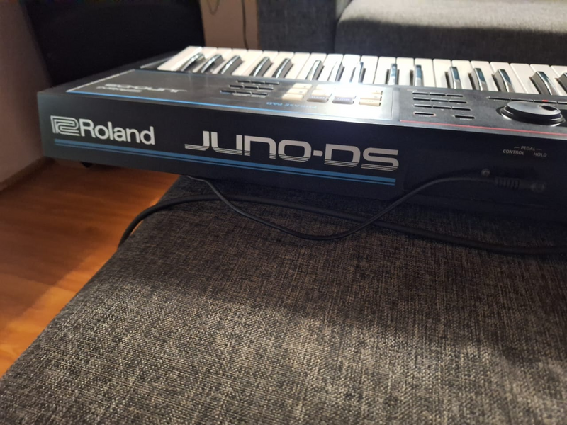 Roland Juno DS 61 Keys Keyboard