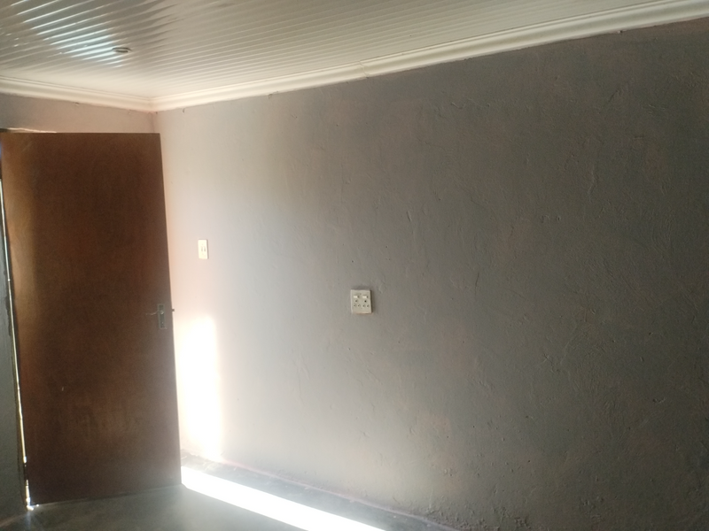Room2rent - Ad posted by Phase2 Jukskei