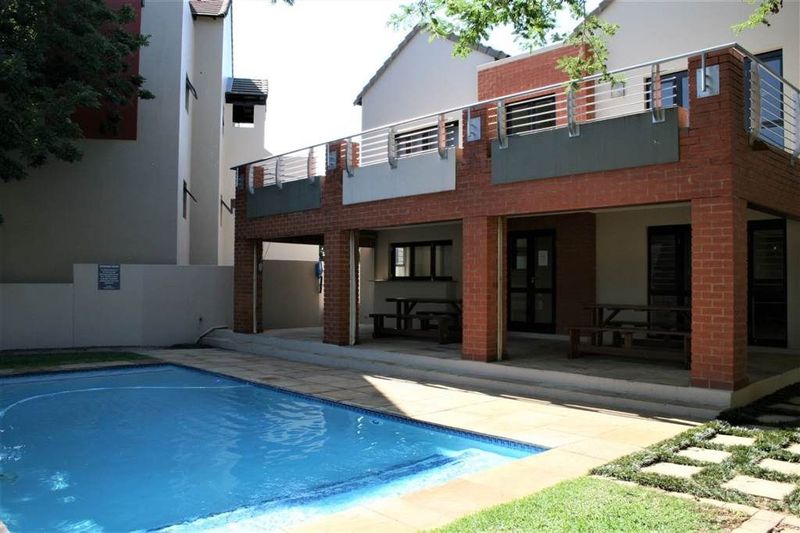 2 Bedroom apartment in Bryanston For Sale